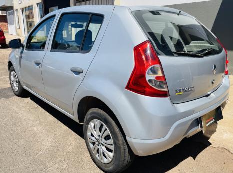 RENAULT Sandero 1.0 16V 4P FLEX AUTHENTIQUE, Foto 4