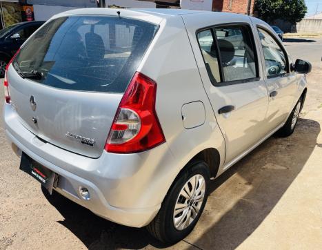 RENAULT Sandero 1.0 16V 4P FLEX AUTHENTIQUE, Foto 5