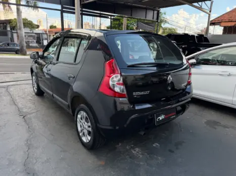 RENAULT Sandero 1.0 16V 4P FLEX EXPRESSION, Foto 2