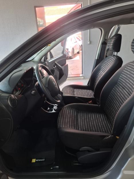 RENAULT Sandero 1.0 16V 4P FLEX EXPRESSION, Foto 17