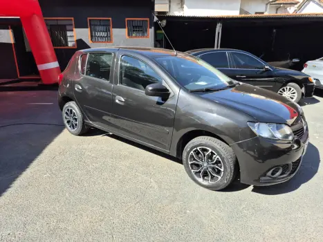 RENAULT Sandero 1.0 16V 4P FLEX AUTHENTIQUE, Foto 7