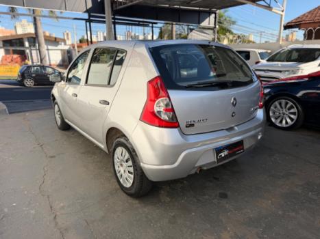 RENAULT Sandero 1.0 4P FLEX AUTHENTIQUE, Foto 2
