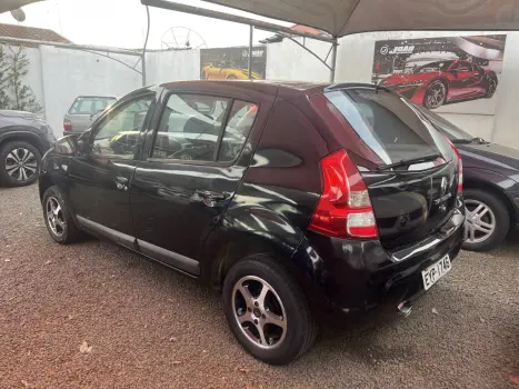 RENAULT Sandero 1.0 16V 4P FLEX EXPRESSION, Foto 9