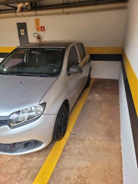 RENAULT Sandero 1.0 16V 4P FLEX AUTHENTIQUE, Foto 5