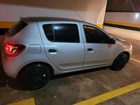 RENAULT Sandero 1.0 16V 4P FLEX AUTHENTIQUE, Foto 9