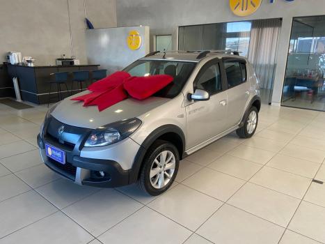 RENAULT Sandero 1.6 16V 4P FLEX STEPWAY, Foto 2