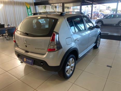 RENAULT Sandero 1.6 16V 4P FLEX STEPWAY, Foto 5