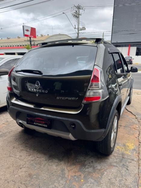 RENAULT Sandero 1.6 16V 4P FLEX STEPWAY, Foto 4