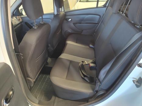 RENAULT Sandero 1.6 4P FLEX STEPWAY, Foto 7