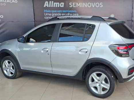 RENAULT Sandero 1.6 16V 4P FLEX SCE ZEN, Foto 8