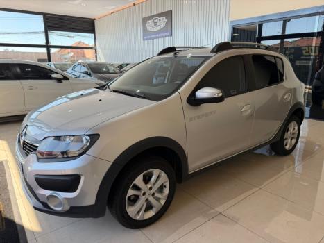 RENAULT Sandero 1.6 16V 4P FLEX SCE INTENSE X-TRONIC AUTOM�TICO CVT, Foto 3