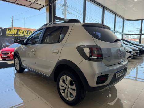 RENAULT Sandero 1.6 16V 4P FLEX SCE INTENSE X-TRONIC AUTOM�TICO CVT, Foto 6