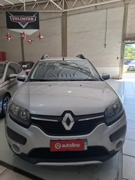 RENAULT Sandero 1.6 16V 4P FLEX STEPWAY, Foto 4