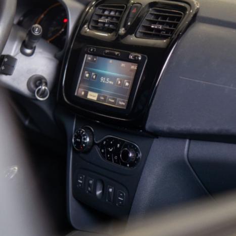 RENAULT Sandero 1.6 16V 4P FLEX STEPWAY, Foto 6