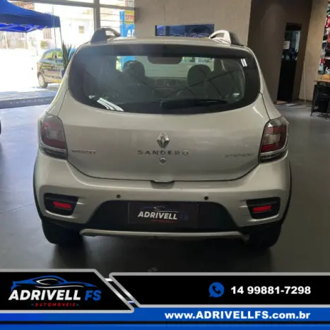 RENAULT Sandero 1.6 16V 4P FLEX STEPWAY, Foto 4