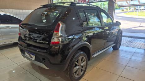 RENAULT Sandero 1.6 16V 4P FLEX STEPWAY AUTOM�TICO, Foto 4