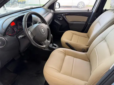 RENAULT Sandero 1.6 16V 4P FLEX SCE STEPWAY DINAMIQUE EASY-R AUTOMATIZADO, Foto 9