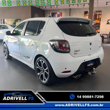 RENAULT Sandero 2.0 16V 4P RS RACING SPIRIT FLEX, Foto 3