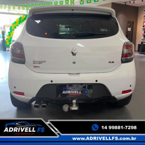 RENAULT Sandero 2.0 16V 4P RS RACING SPIRIT FLEX, Foto 10