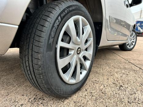 RENAULT Sandero , Foto 9