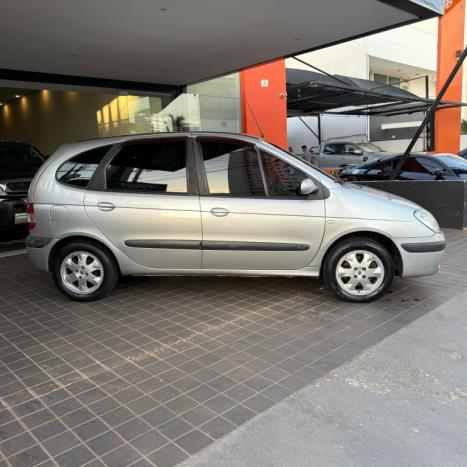 RENAULT Scenic 1.6 16V 4P FLEX PRIVILEGE, Foto 3