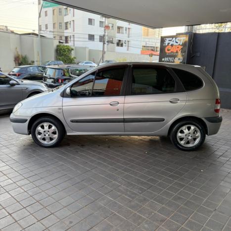 RENAULT Scenic 1.6 16V 4P FLEX PRIVILEGE, Foto 4