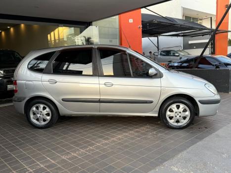 RENAULT Scenic 1.6 16V 4P FLEX PRIVILEGE, Foto 3