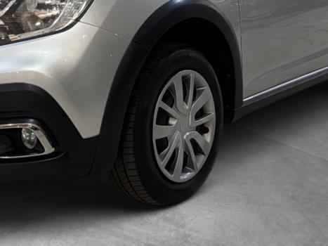 RENAULT Stepway 1.0 12V 4P FLEX SCE ZEN, Foto 3