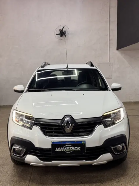 RENAULT Stepway 1.6 16V 4P FLEX SCE DINAMIQUE, Foto 2