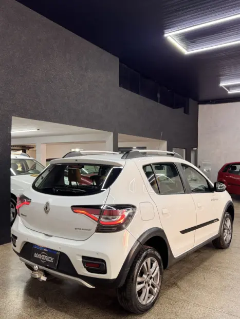 RENAULT Stepway 1.6 16V 4P FLEX SCE DINAMIQUE, Foto 8