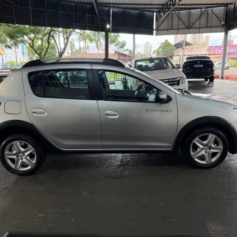 RENAULT Stepway 1.6 16V 4P FLEX ZEN, Foto 8