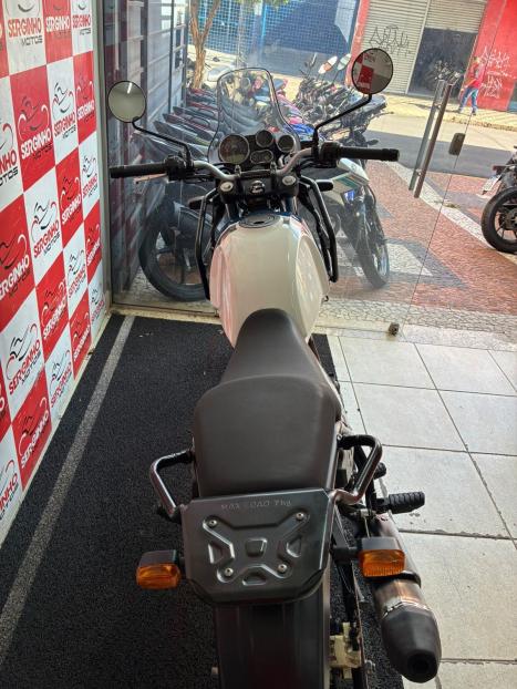 ROYAL ENFIELD Hymalayan 400 , Foto 5