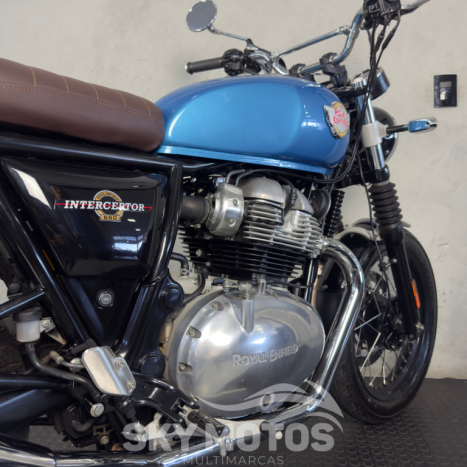 ROYAL ENFIELD Interceptor 650 , Foto 7
