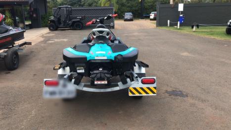 SEA DOO Spark Trixx 900 , Foto 2