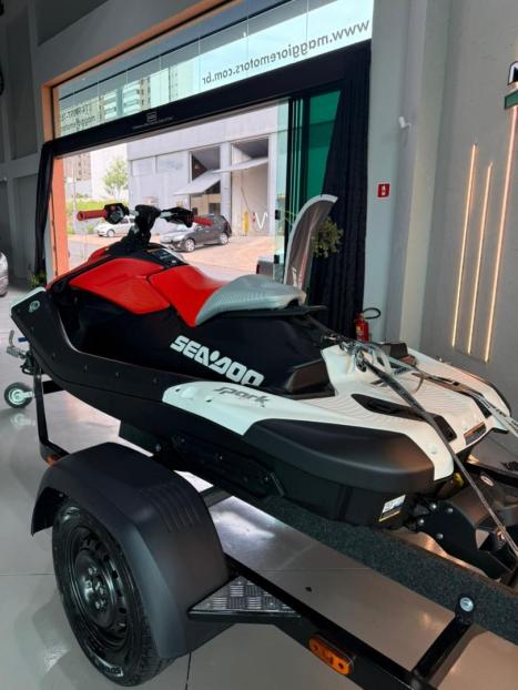 SEA DOO Spark Trixx 900 , Foto 10