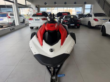 SEA DOO Spark Trixx 900 , Foto 3