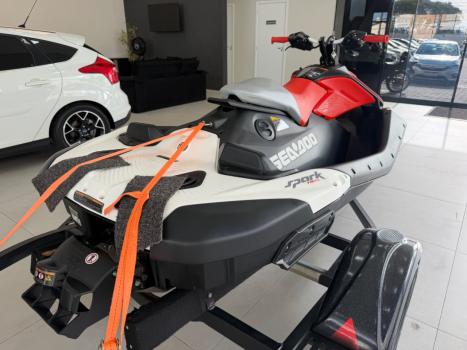 SEA DOO Spark Trixx 900 , Foto 5