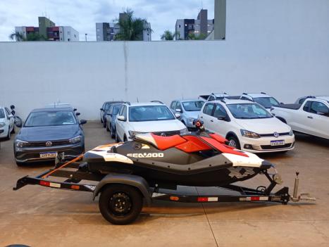 SEA DOO Spark Trixx 900 , Foto 3
