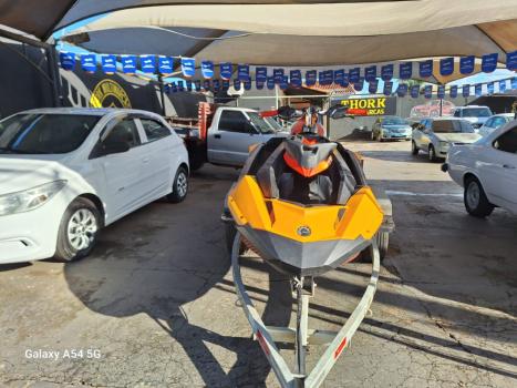 SEA DOO Spark Trixx 900 , Foto 2
