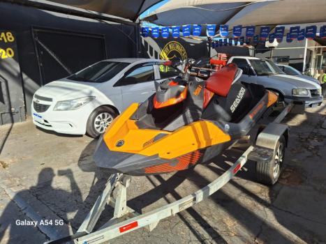 SEA DOO Spark Trixx 900 , Foto 3