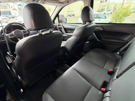 SUBARU Forester 2.0 16V 4P XT 4X4 AUTOMÁTICO, Foto 10