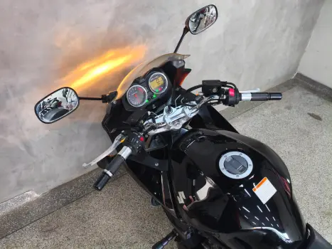 SUZUKI Bandit 1200 S, Foto 13