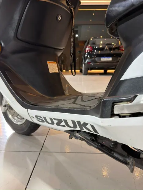 SUZUKI Burgman 125 , Foto 6