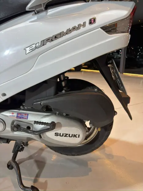 SUZUKI Burgman 125 , Foto 8