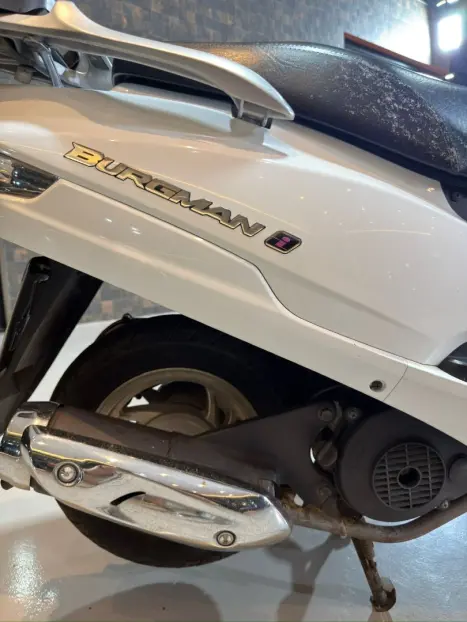SUZUKI Burgman 125 , Foto 3