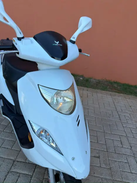 SUZUKI Burgman 125 , Foto 6