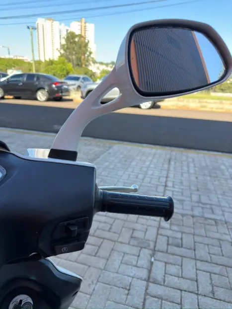 SUZUKI Burgman 125 , Foto 12