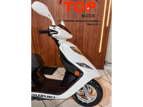 SUZUKI Burgman 125 , Foto 2