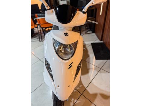 SUZUKI Burgman 125 , Foto 4