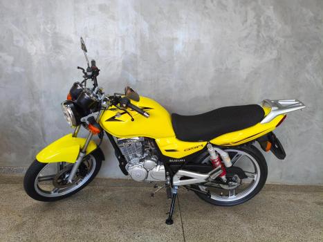 SUZUKI GSR 125 , Foto 1